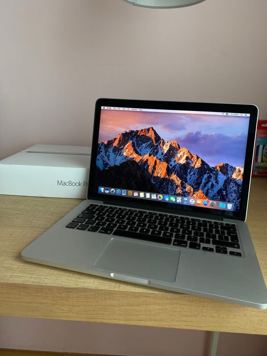 Macbook Pro Retina, 13 инча, 2015