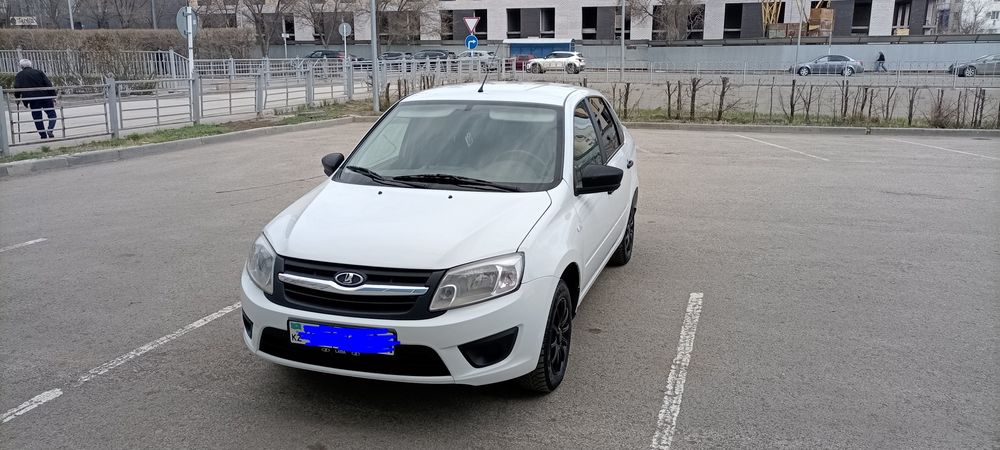 Автомобиль Лада Гранта выпуск 2018