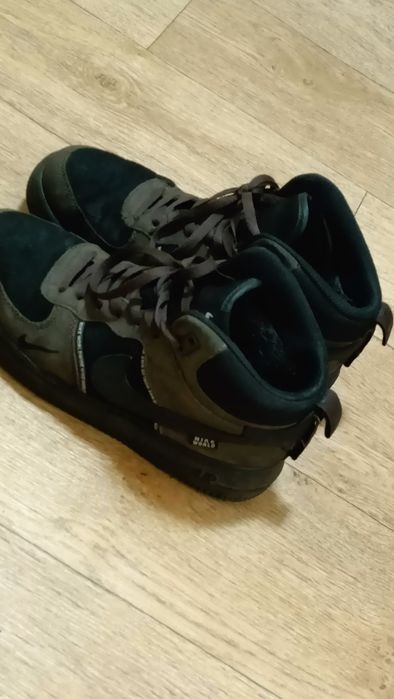 Кроссовки зимние Nike, размер 42