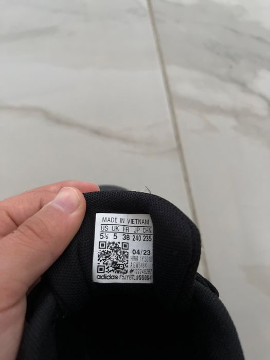 Адидас кеды  38 размер