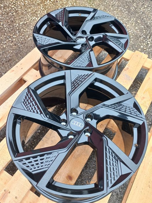 18"Audi Rs 2026 A3 A4 A5 A6 A7 A8 Q2 Q3 Q5 8ж ет35 Чисто Нови