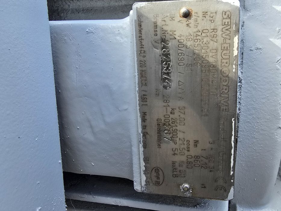 Мотор-Редуктор SEW-Eurodrive R97 DV180M4 18.5 kW