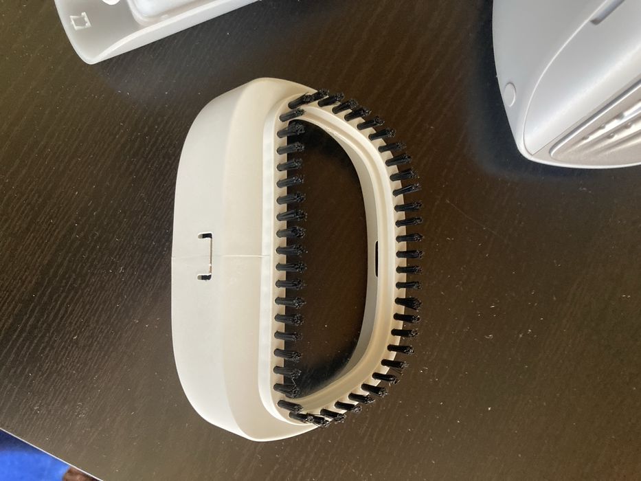 Продавам уред за гладене с пара AEG DELICATE 7000