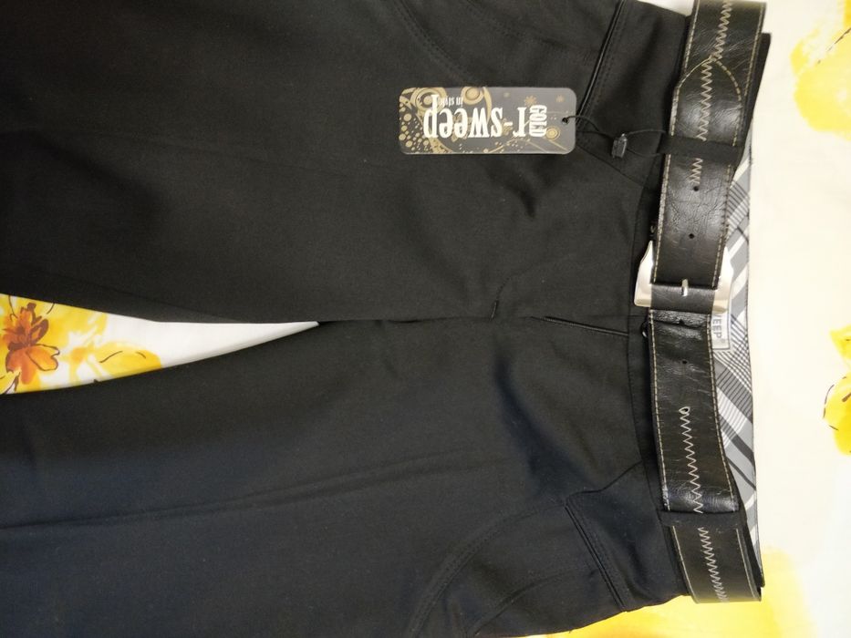 Продаю офисные брюкики