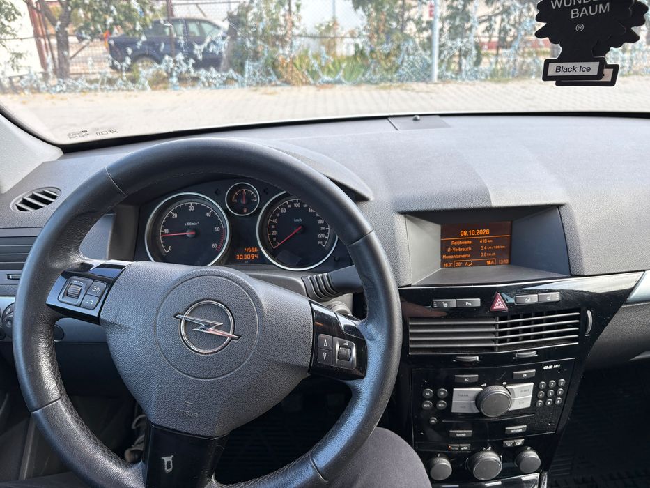 OPEL Astra 2010 — imagine 5