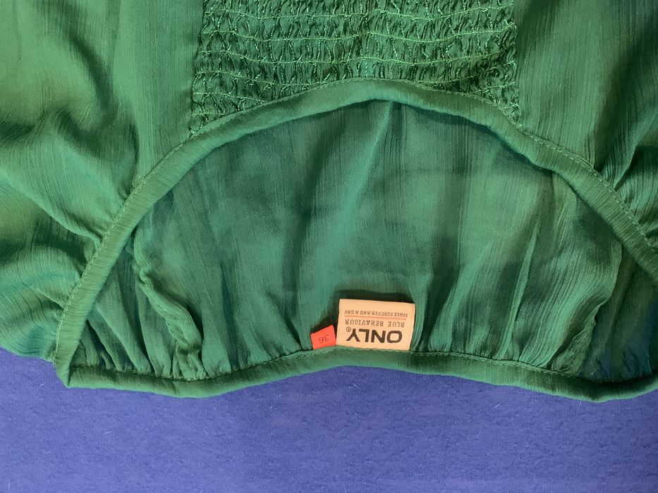 Дамски блузи размер М