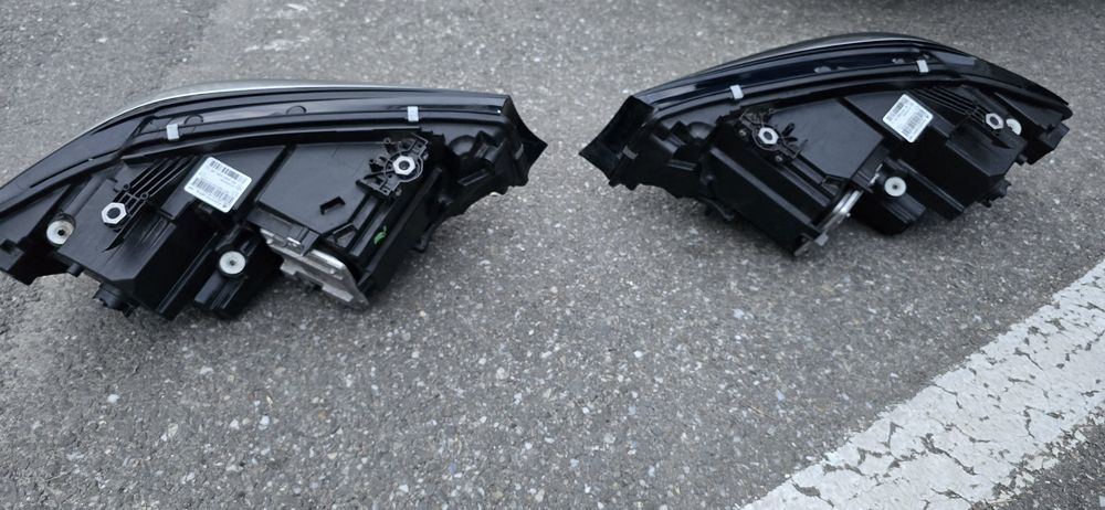 Faruri BMW G20, 2021, complete