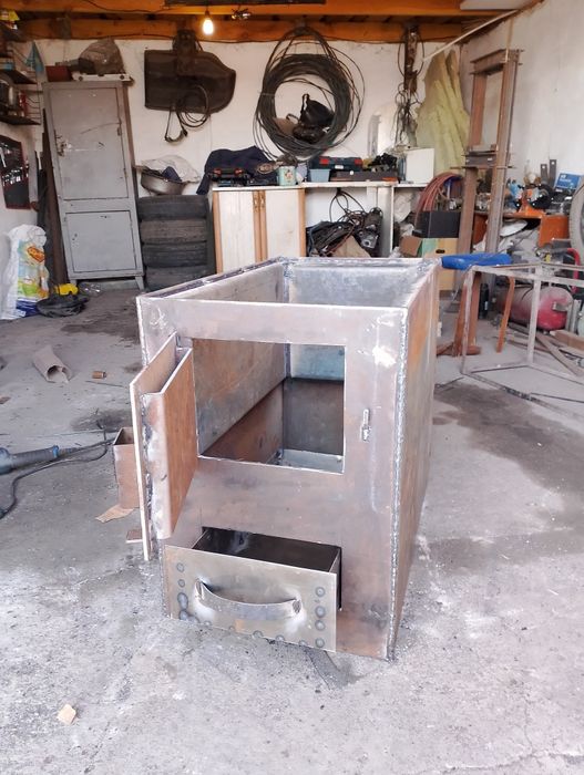 Продам печь Отопление