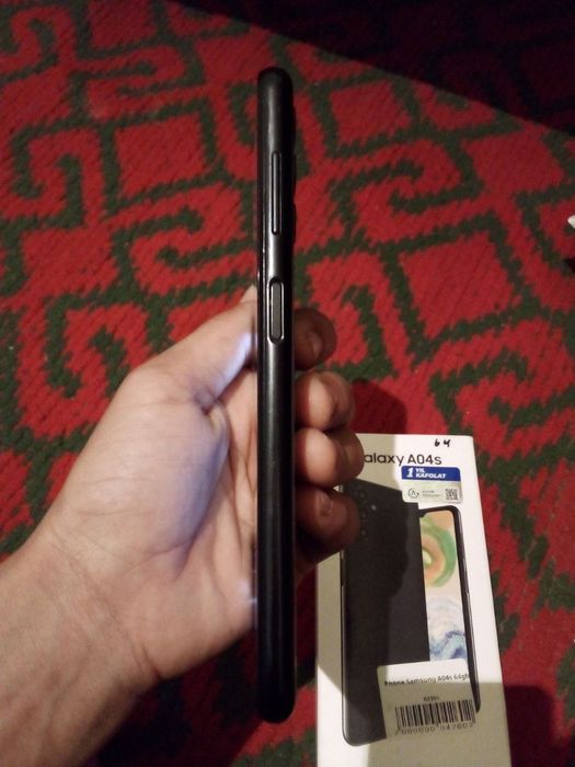 Samsunga. 04 s galaxy