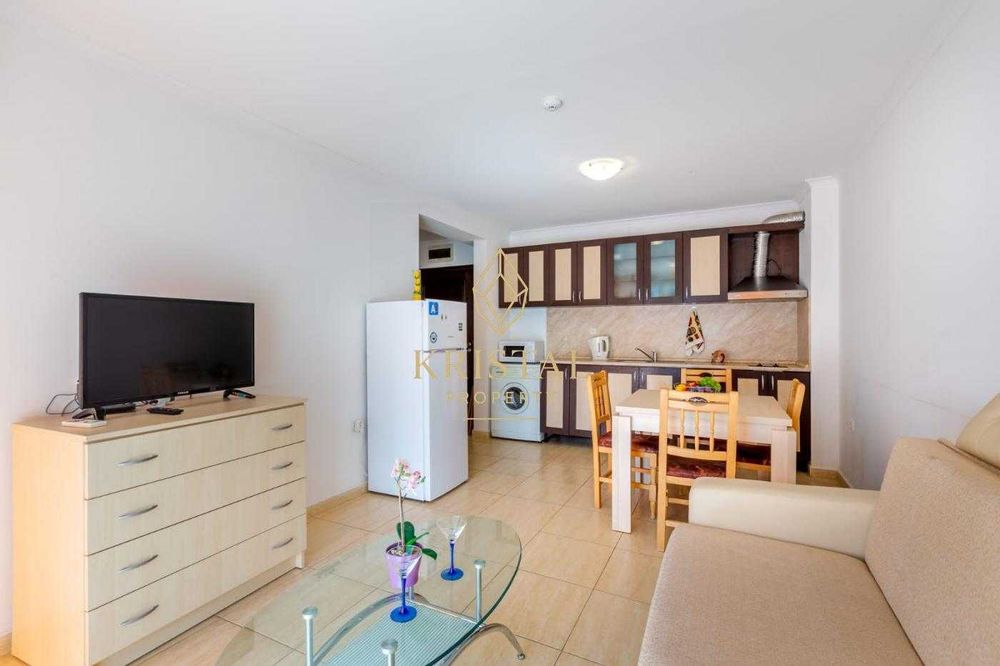 Продава се Двустаен апартамент в Свети Влас - 54 кв.м за 1945 €/кв.м - Снимка #4