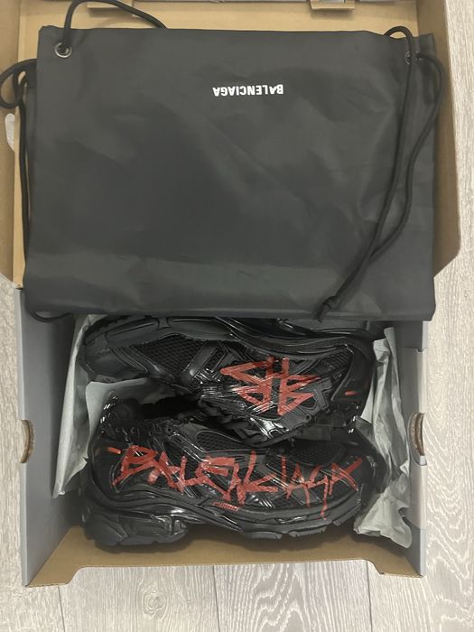 Balenciaga Runners Grafitti