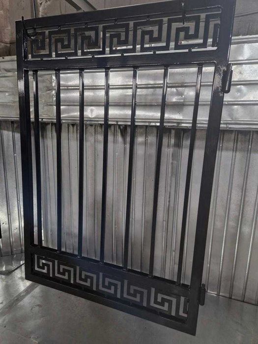 Porti/panouri/balustrade- vopsite in camp electrostatic