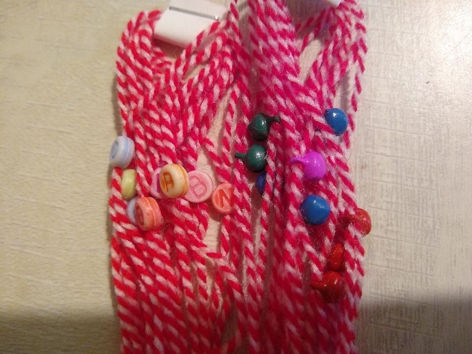 РАЗПРОДАЖБА Мартеници на снопчета (вързалки, връзки) -на едро и дребно