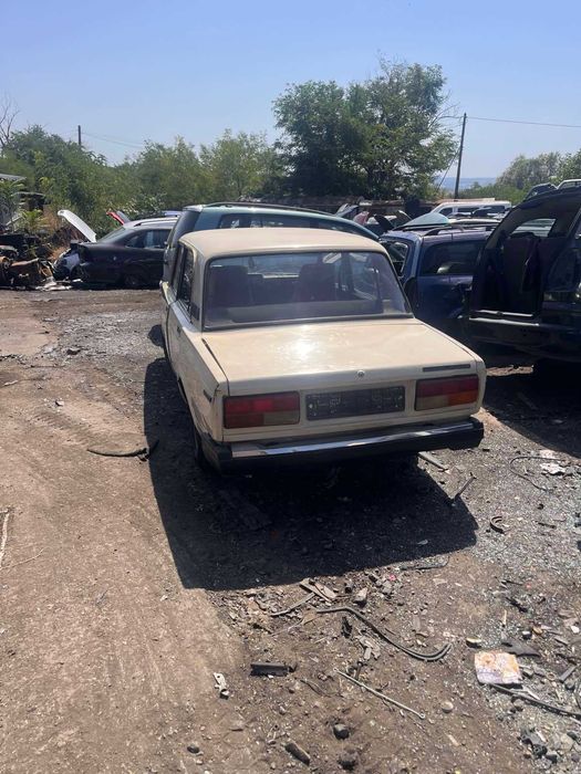 ВАЗ 2107 1.5 на части