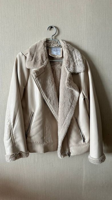 Продам женскую кожанку