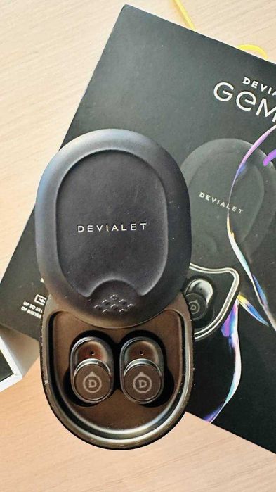 Căști Bluetooth Devialet Gemini I (T110) - Cutie completă / Baterie dreapta 1h
