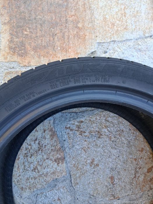 225 45 17 FALKEN