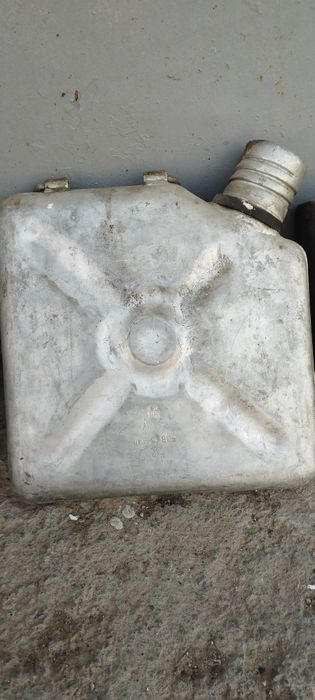 Продам канистры с нержавейки