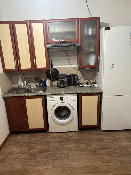 Кухонная мебель в хорошем состоянии