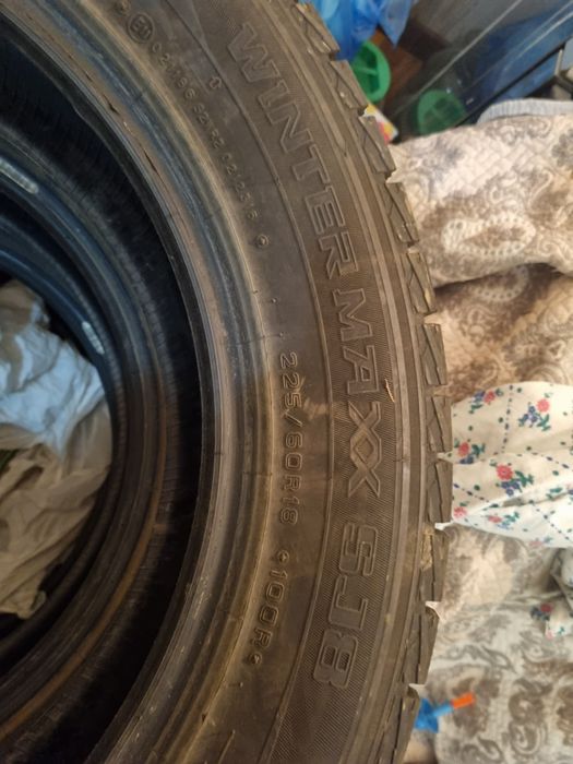 Продам почти новые колеса Dunlop!