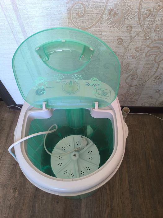 Продам стиральную машинку Royal