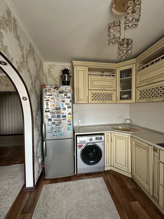 Продам 3-х  комнатную кв