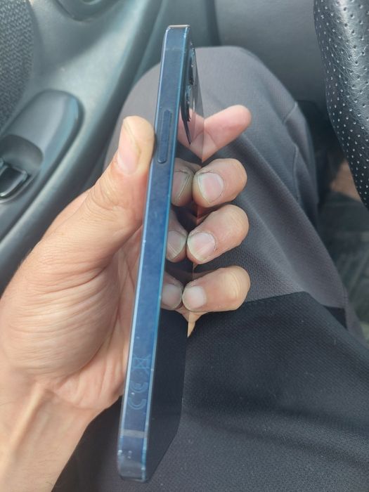 IPhone 12 64 гигабайт