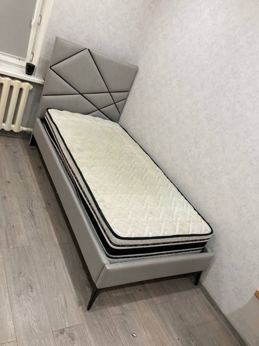 Кровать за 38000