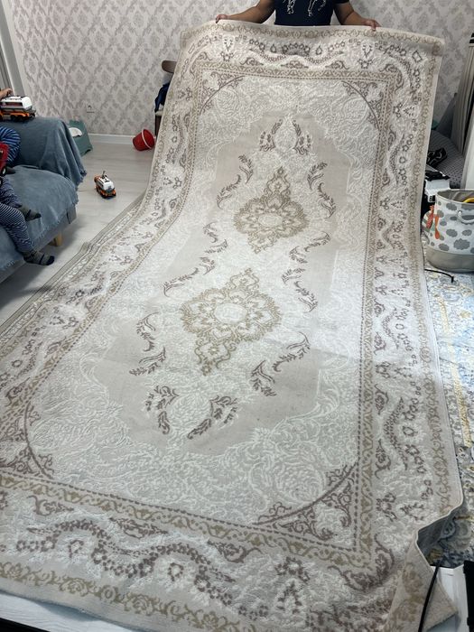Ковер красивый добротный 2х4