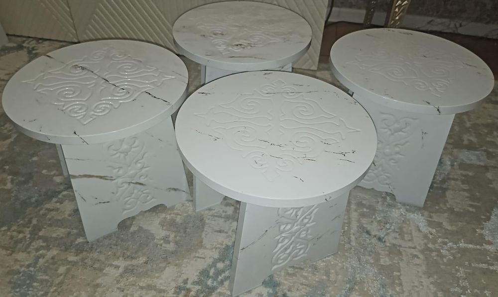 Продам стол круглый