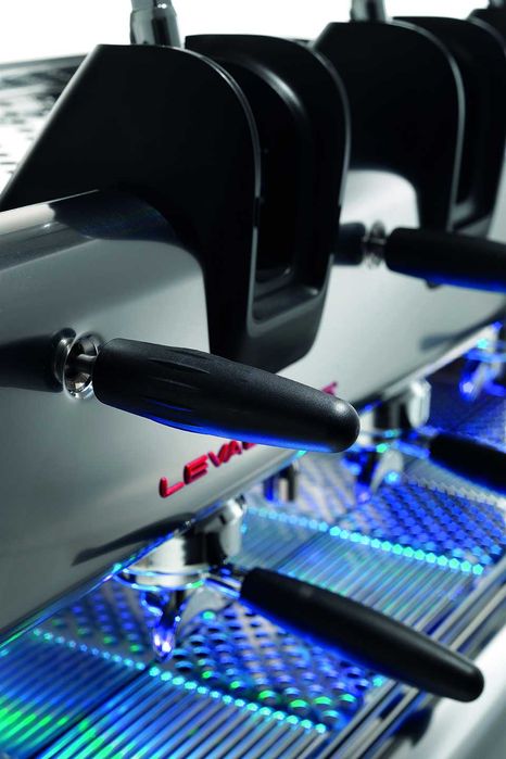 Espressor profesional La San Marco-20/20 Leva-2gr.-heat exchanger