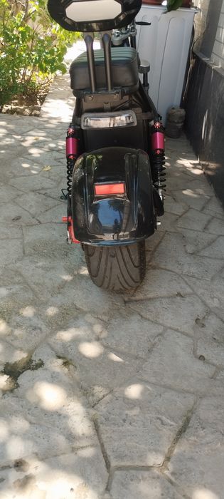 Скутер  > только 2 месяца назад купил