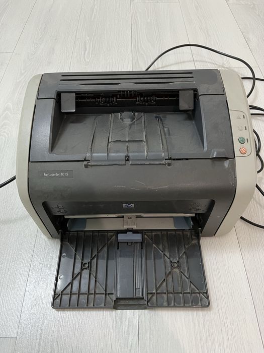HP LaserJet 1015 лазерный принтер