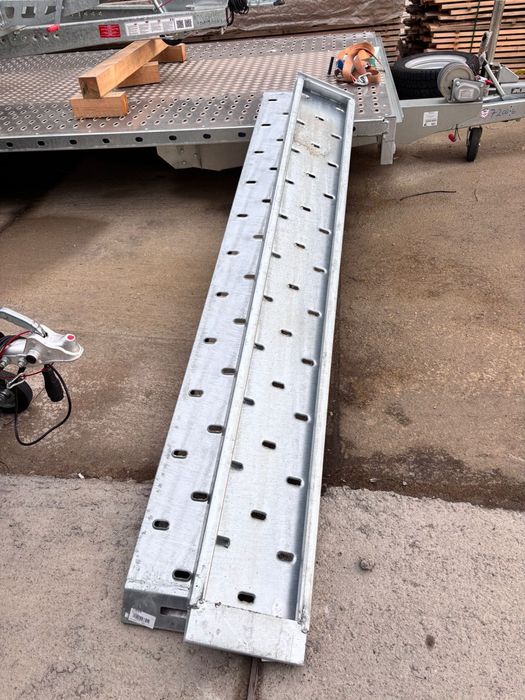 Стоманени пътеки рампи 2.5х30 3.5 т