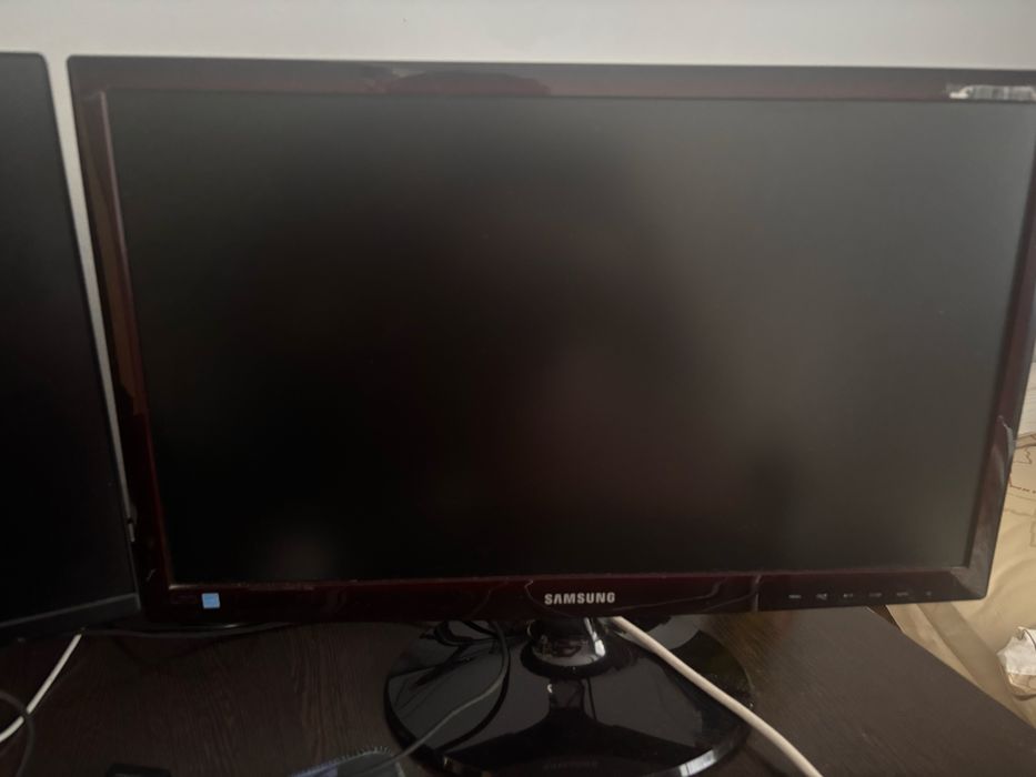 Монитор Samsung Syncmaster S23B350H