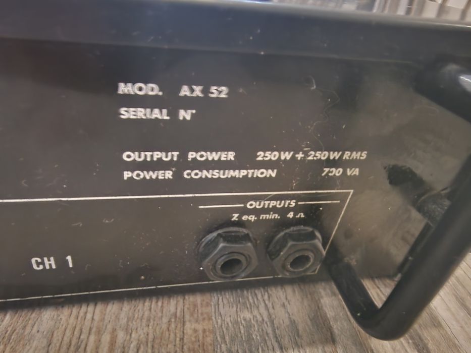 Усилвател FBT AX52