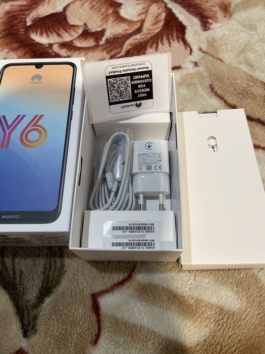 HUAWEI Y6 новый