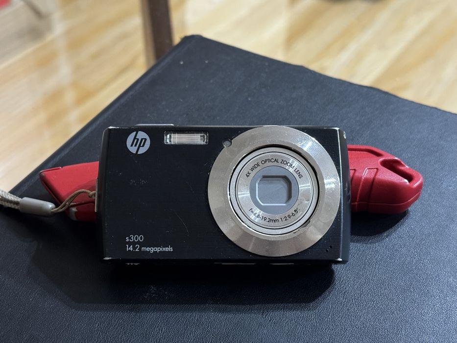 Дигитален фотоапарат HP S300