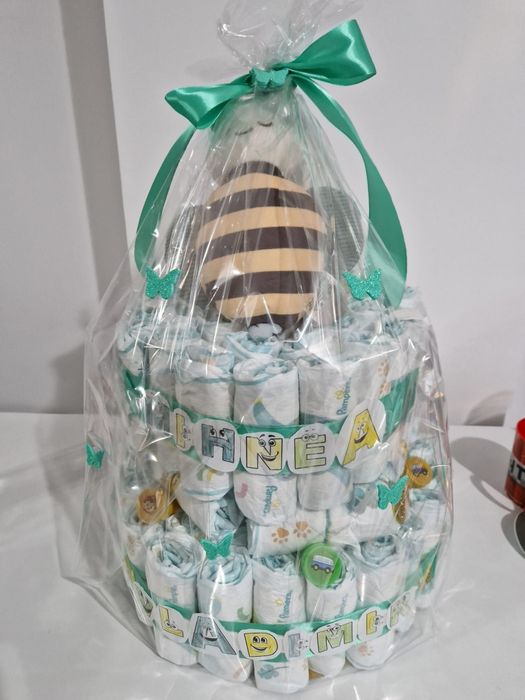 Tort decorativ din pampers