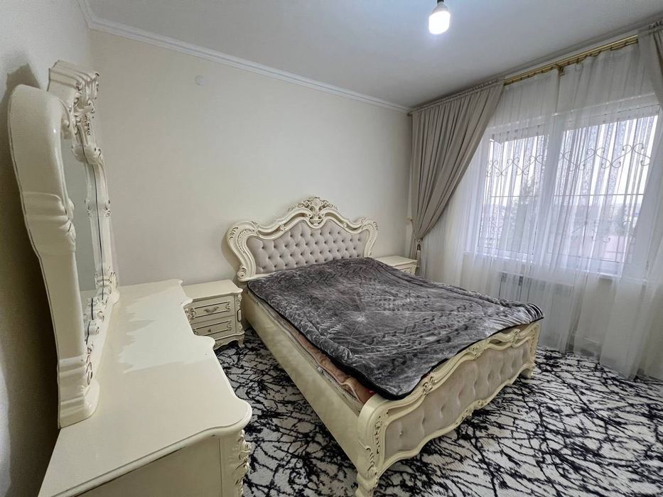 Сдается 3x комнатная квартира 
С обстановкой  ЛЮКС
В горде Алмалыке