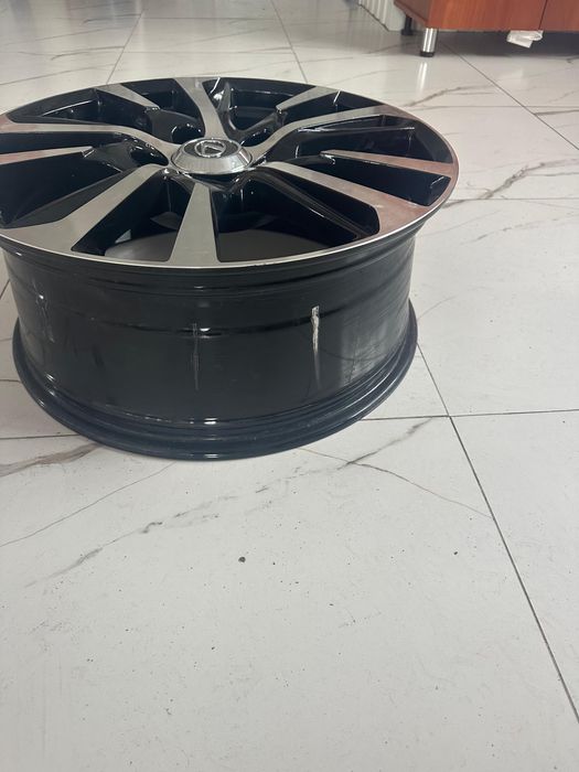 Продам диски Lexus LX 570 R21 5*150