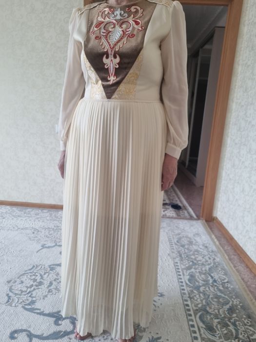 Платье на мероприятие