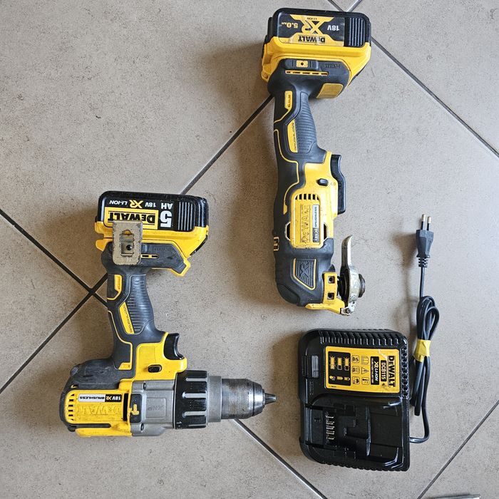 Masina găurit/Insurubat DeWalt DCD 996+multifunctionala  DeWalt  DCS 355