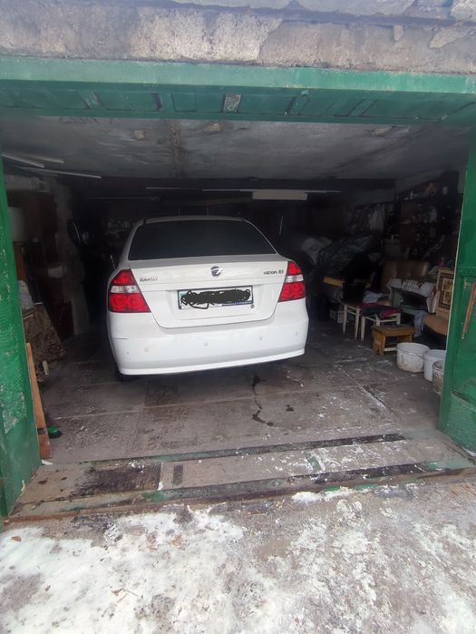 Гараж,на майкудуке