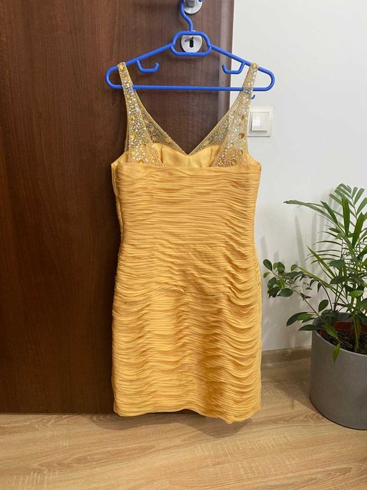 Vand Rochie de ocazie Guy Laroche - marime 38
