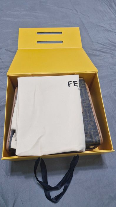 Сумочка новая в коробке