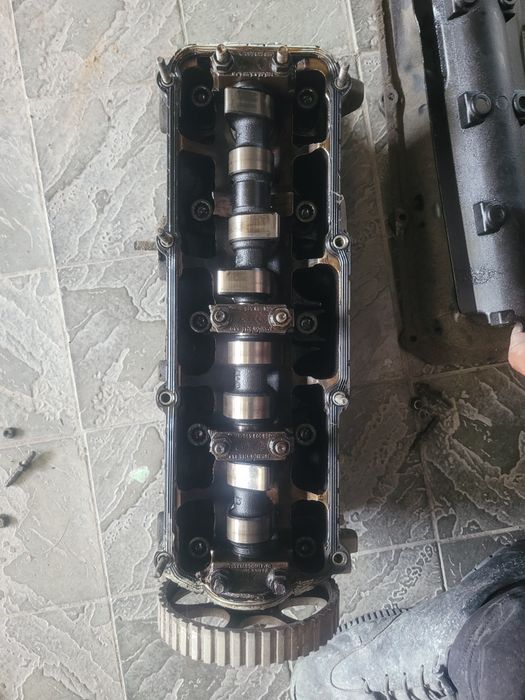 Головка Passat 1.8 в сборе