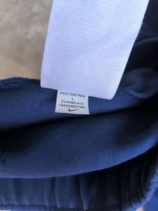 Nike Tech fleece L размер долнище