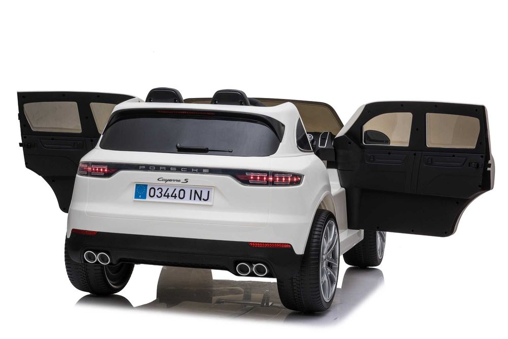 Masinuta electrica pt. 2 copii Porsche Cayenne S XXL 4x 45W 12V #white