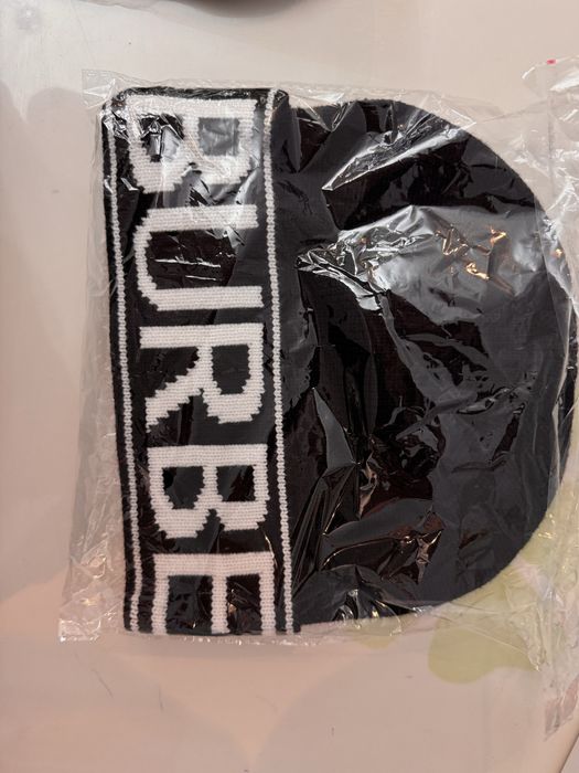 Продаю шапку burberry